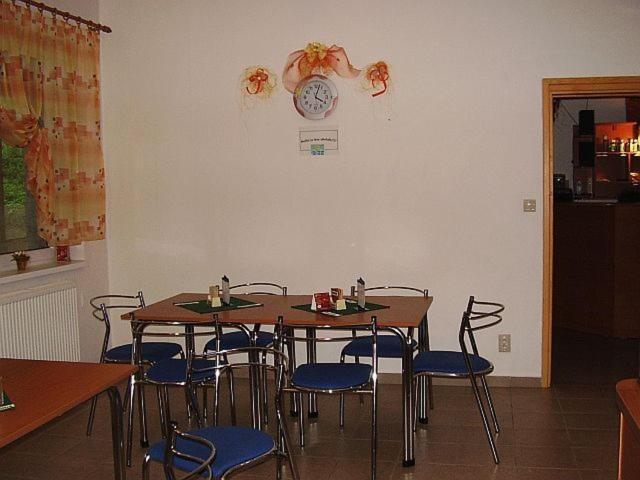 Hotel Bocy Oscadnica Bagian luar foto